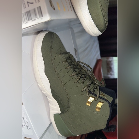 Air Jordan 12 Retro CP3 “Class of 2003” - Picture 5 of 7